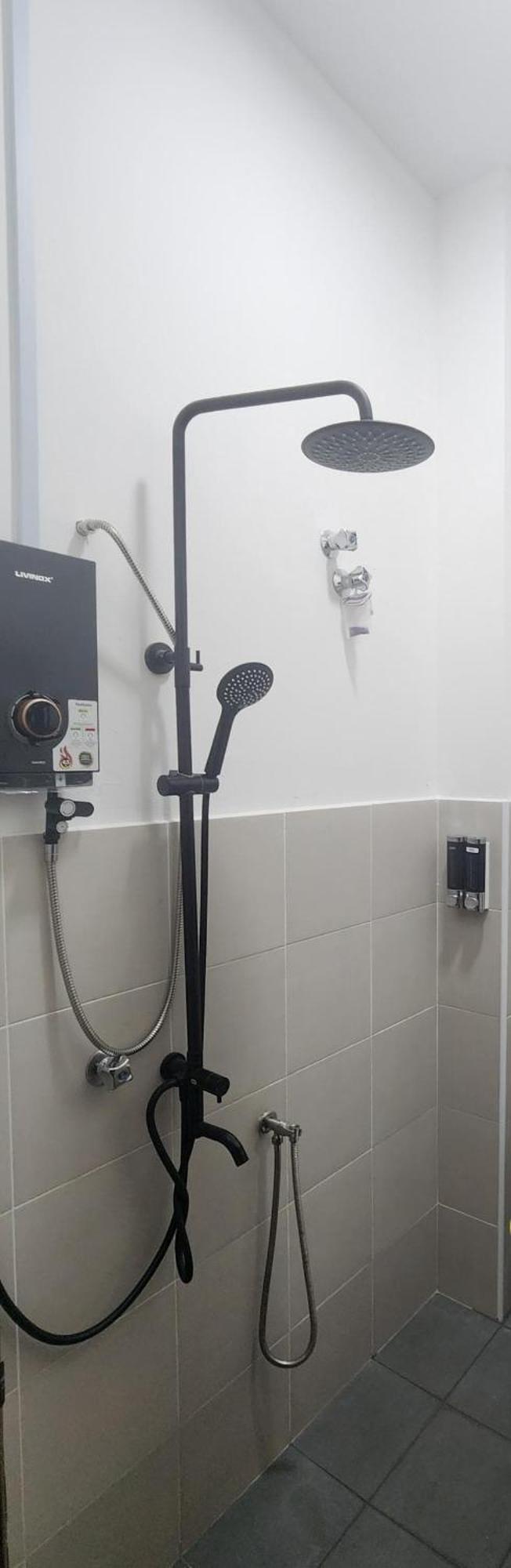 Fazlizasuite Homestay @ Teluk Kemang-Muslim Preferred Порт-Диксон Экстерьер фото